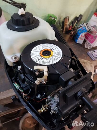 Мотор Tohatsu 5