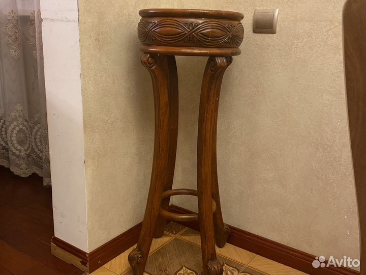 Поставка для цветов