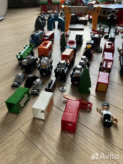 Игрушки для мальчика пакетом