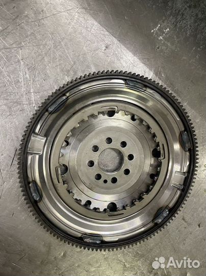 Маховик DSG7 DQ200 Volkswagen: Golf Plus