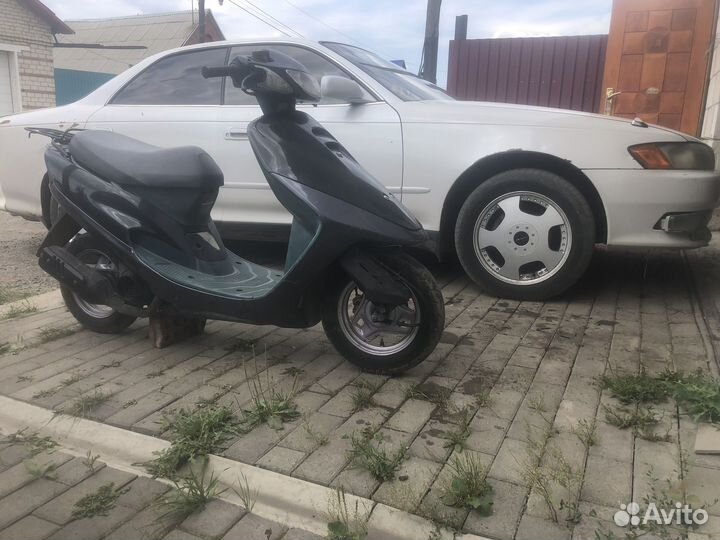 Скутер Honda Dio