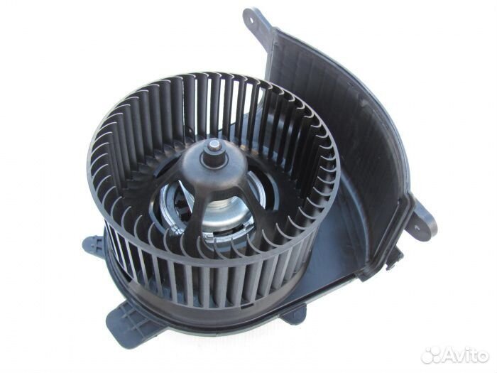 Мотор отопителя Рено Renault. Новый Аналог