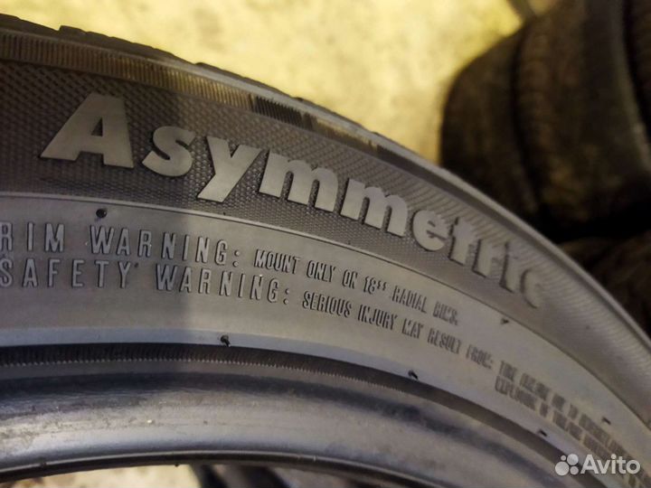 Kumho I'Zen RV ASYMMETRIC 215/55 R18 99H