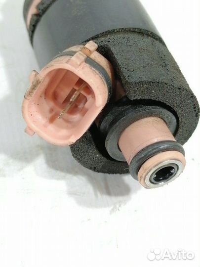 Форсунка Toyota Celsior UCF31 3uzfe 2003