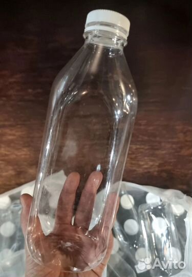 Стаканы бумажные 800 мл и бутылки пласти 1 л