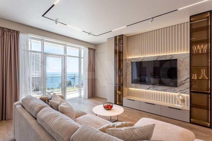 2-к. квартира, 100 м², 12/12 эт.