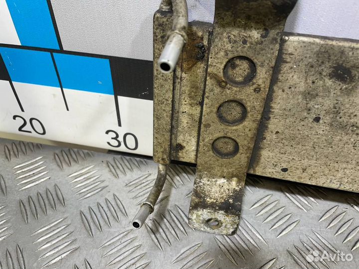 Б/У Радиатор топливный VW Transporter T5#001