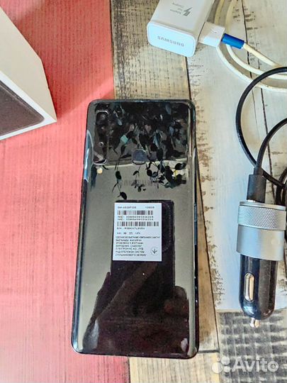 Samsung Galaxy A9 (2018), 8/128 ГБ