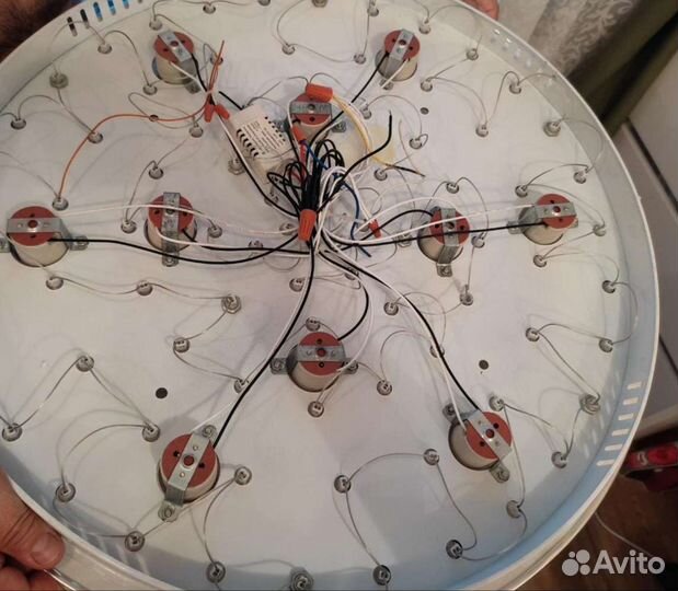 Светильник потолочный