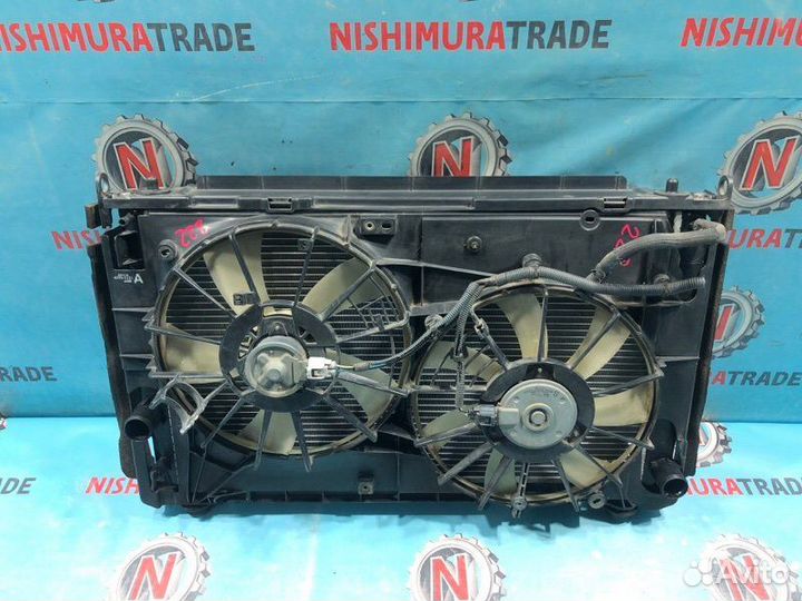 Радиатор охлаждения двигателя Toyota Vanguard