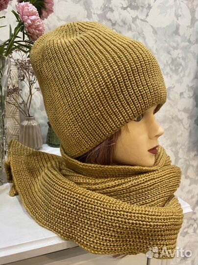 Комплект шапка шарф новые
