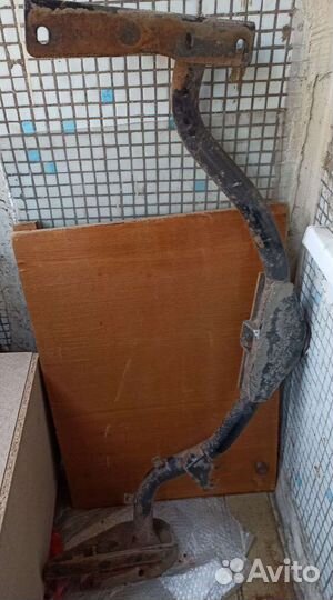 Фаркоп тойоты хайлендер