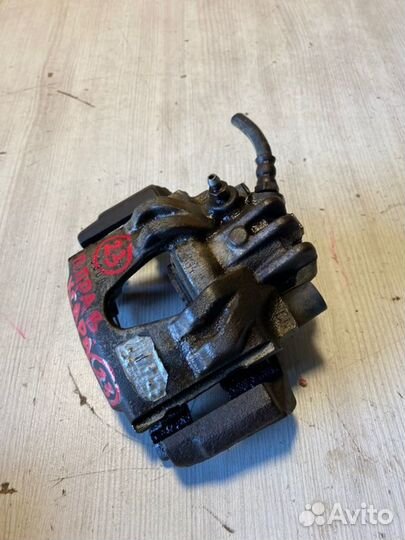 Суппорт передний правый Citroen Xsara N1 TU3JP