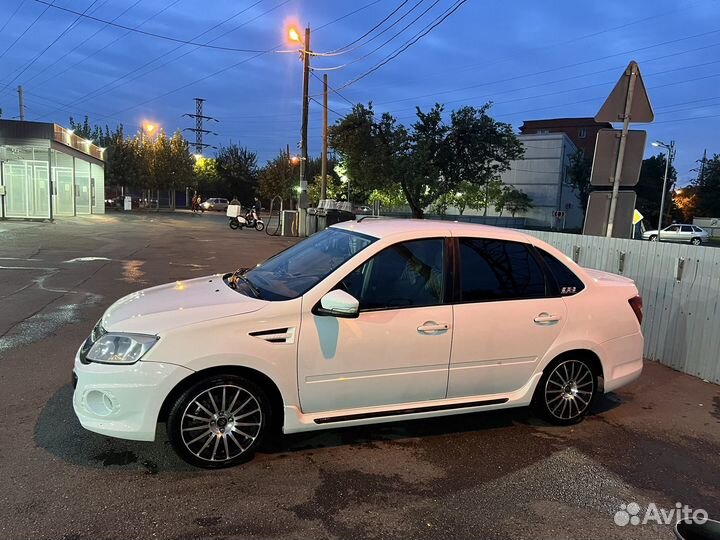 LADA Granta 1.6 МТ, 2014, 214 000 км
