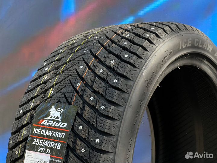 Arivo Ice Claw ARW7 255/40 R18 99T