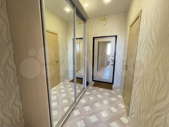 2-к. квартира, 42,5 м², 13/21 эт.