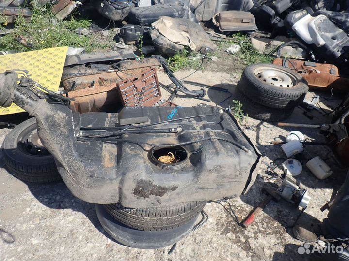 Бак топливный для Opel Omega B 1994-2003