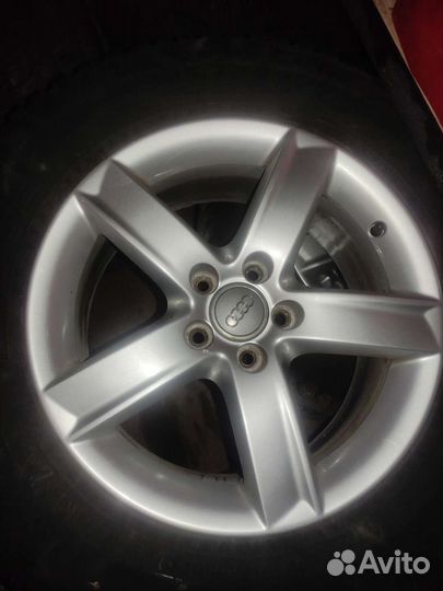 Комплект Nokian Hakka8 SUV 235/65 17 Ауди Q5