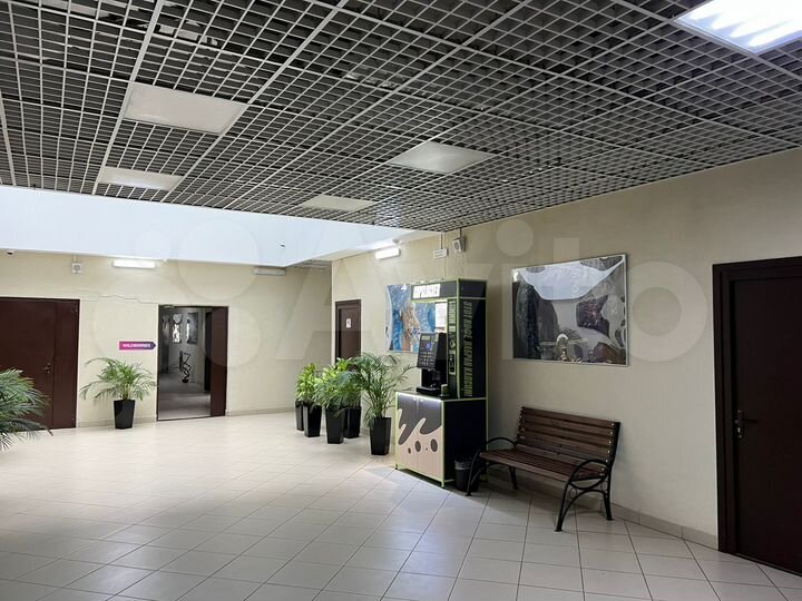 Машиноместо, 16 м²
