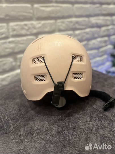 Шлем горнолыжный женский