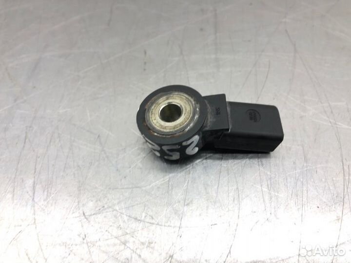 Датчик детонации Volkswagen Jetta 5 седан BLF 2006