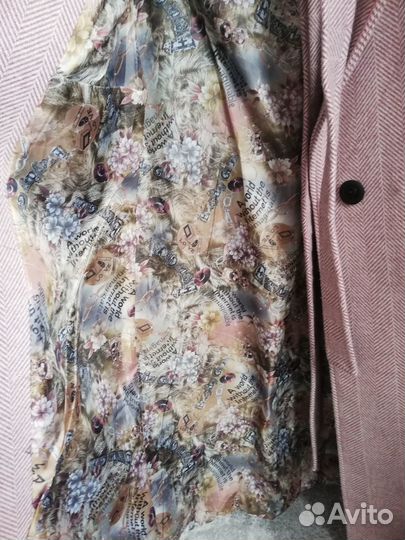 Продам демисезонное пальто