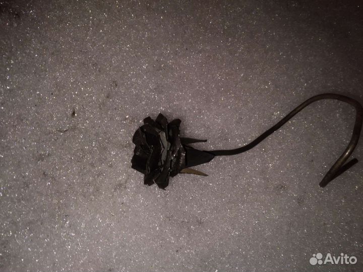 Роза из металла