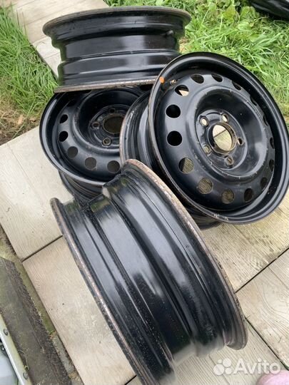 Диски штампы киа 51/2Jx ET 47 15r+ колпаки