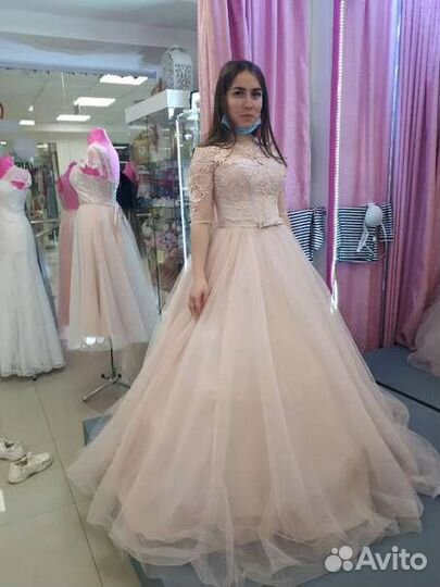 Свадебное платье