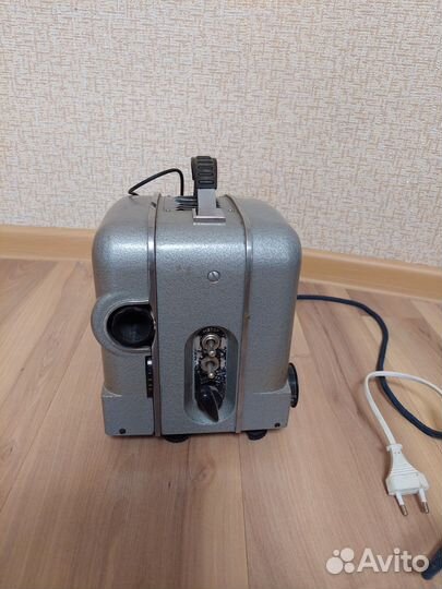 Кинопроектор Луч 2