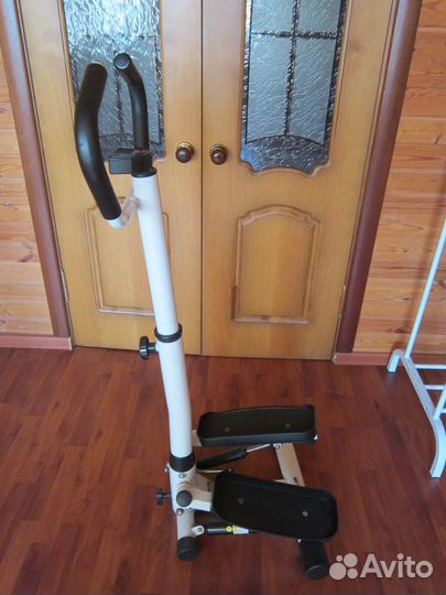 Тренажер степпер поворотный Torneo