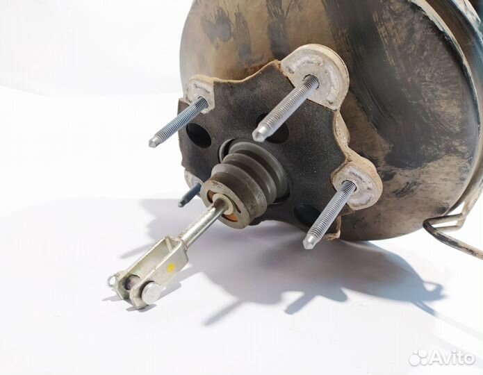 Вакуумник на Nissan Tiida C11