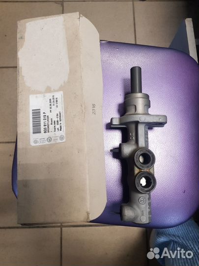 6Q0611019R VAG Цилиндр тормозной главный fabia (20