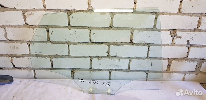 Hyundai Solaris хэтчб Стекло двери зад левое