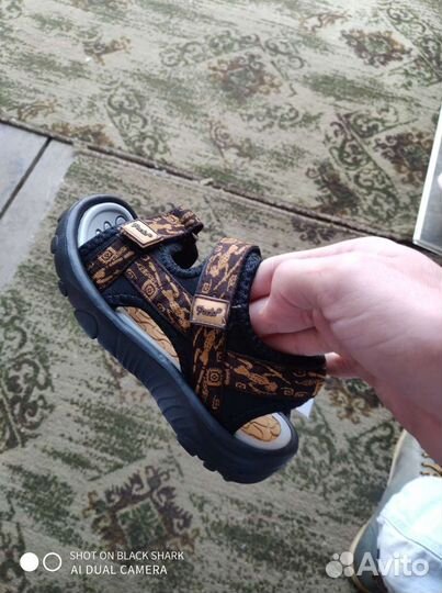 Сандали детские