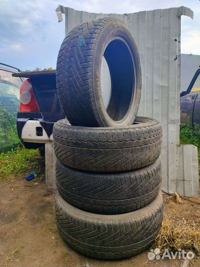 Continental ContiVikingContact 5 215/55 R17