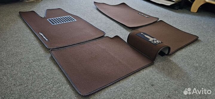 Автоковрики для ваз 2101-2107, чёрн.корич