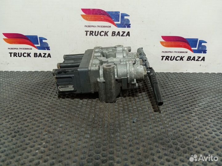 Кран уровня пола главный Daf XF106