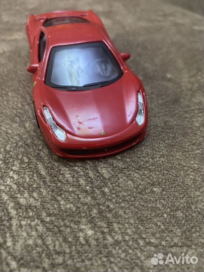Моделька Феррари