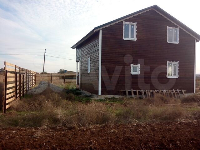 Дом 135 м² на участке 8 сот.