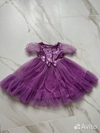 Платье праздничное 92