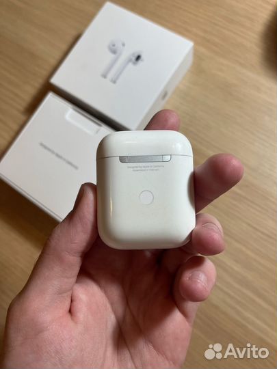 Наушники Apple Airpods 2