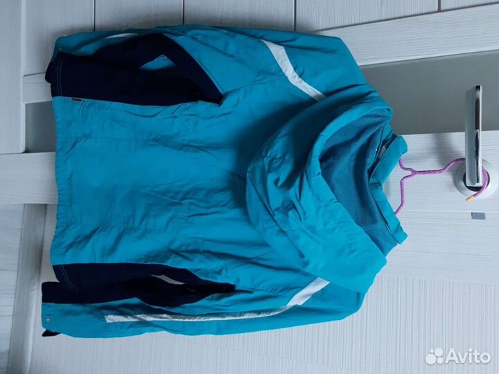 Спортивный костюм женский