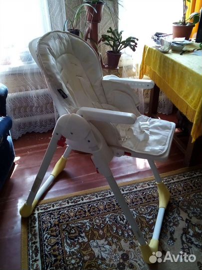 Стульчик для кормления