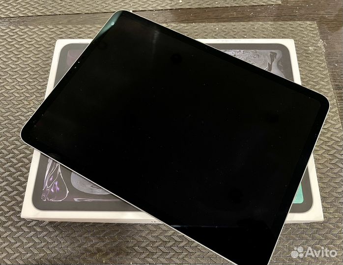 Планшет Apple iPad Pro 11 256Gb Wi-Fi