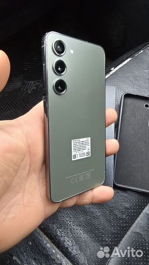 Samsung Galaxy S23, 8/128 ГБ