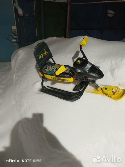 Детский снегокат