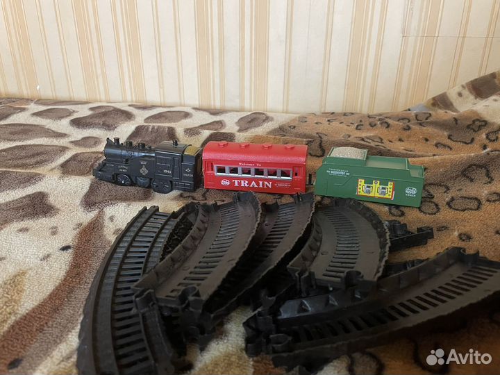 Конструктор поездов и железной дороги