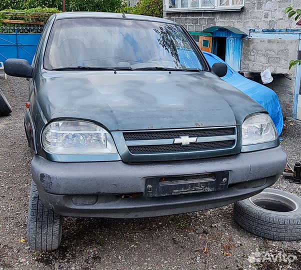 Нива Chevrolet на разбор