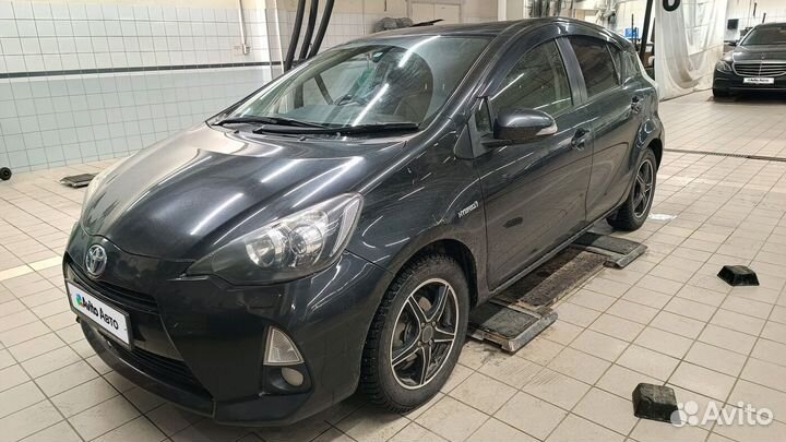 Toyota Aqua 1.5 CVT, 2014, 119 500 км